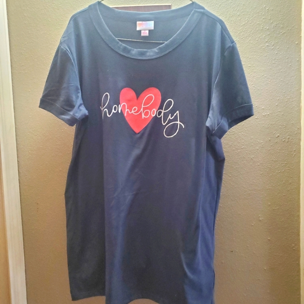 Lularoe Liv T - S